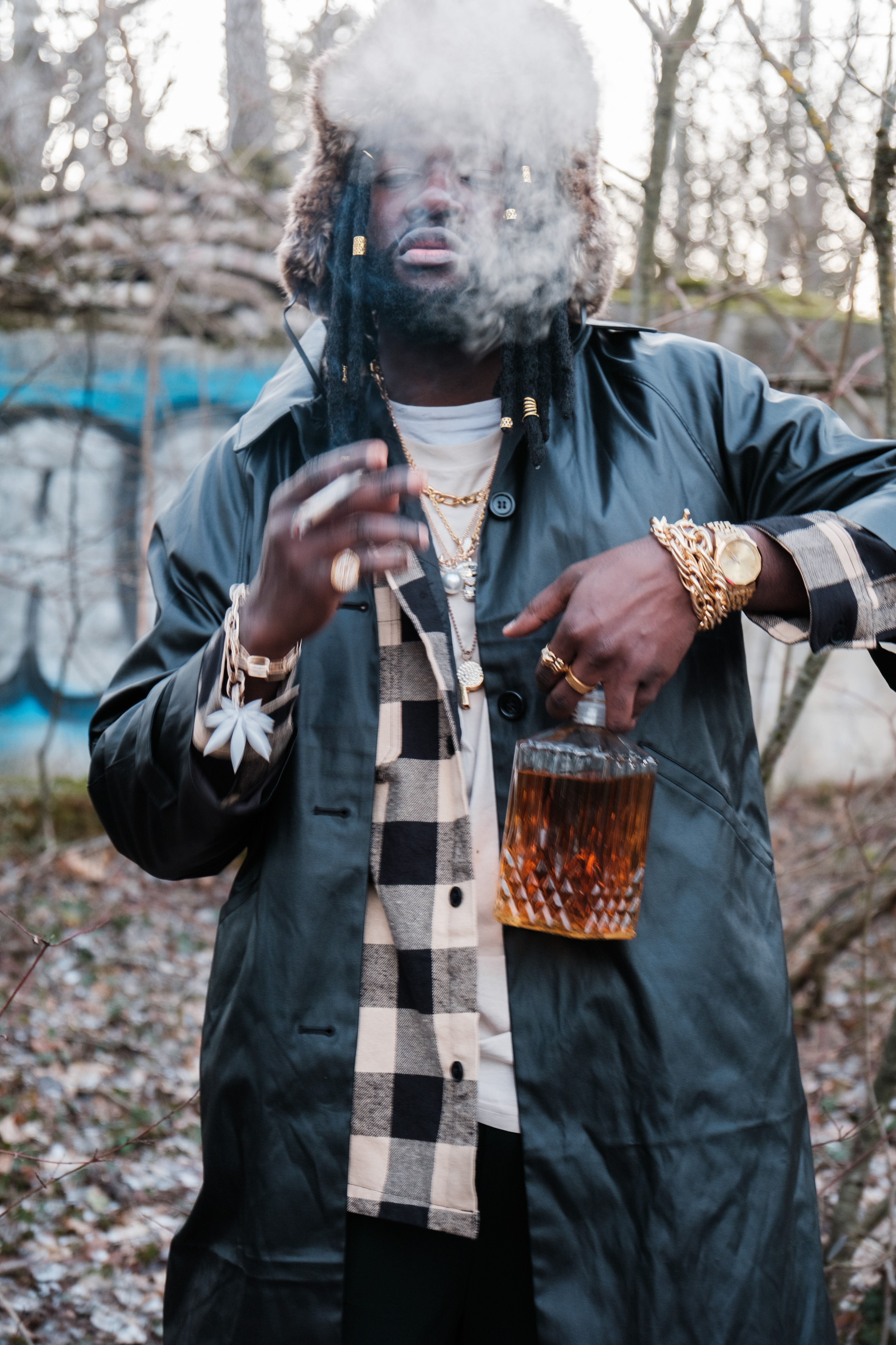 Popstar-Rockstar-Whiskey-Afrobeats-Russian-Weed-Joint-Rapper-Songwirter-Game of Thrones-Gravizin-GRAV!Z!N